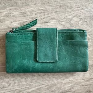 Genicci Teal Genuine Leather Bi-Fold Snap Close Wallet